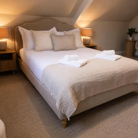Luxury Townhouse By Minster Quiet Centre Holiday home *